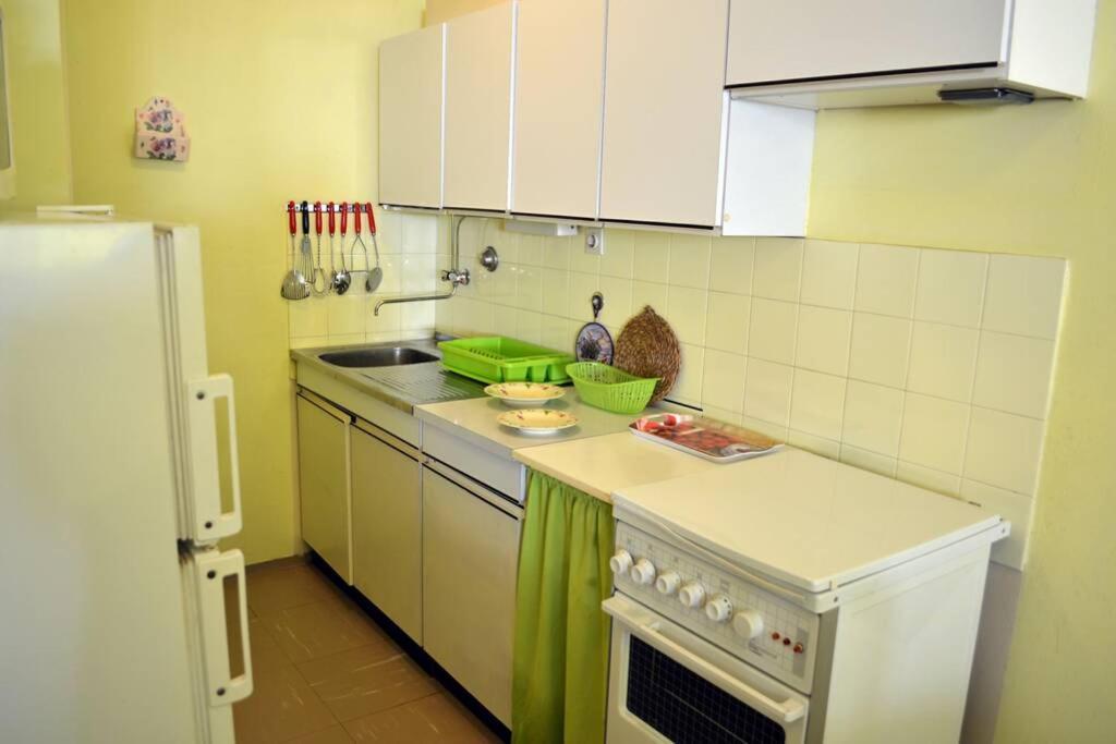 - Dida Moj Apartament