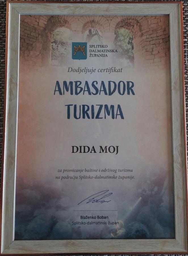 - Dida Moj Apartament Split